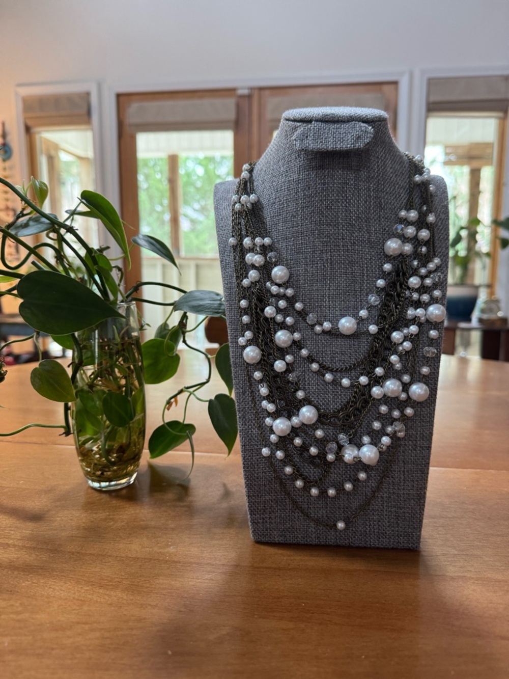 Multi-Strand Faux Pearl and Gunmetal Chain Necklace - White